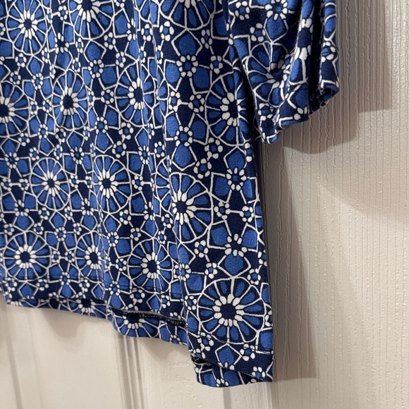 Ruby Rd. Navy and White Patterned Blouse - Picture 5 of 6